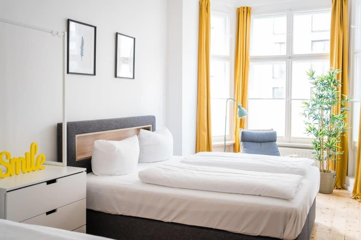 Apartment At Rosenthaler Platz Βερολίνο Εξωτερικό φωτογραφία